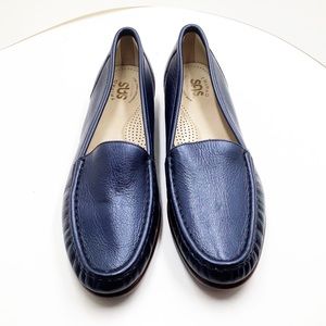 {SAS} Tripad Simply Slip On Loafer